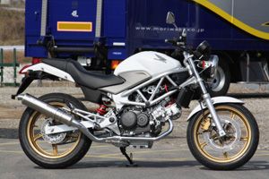 Webike | MORIWAKI ENGINEERING モリワキエンジニアリング フル