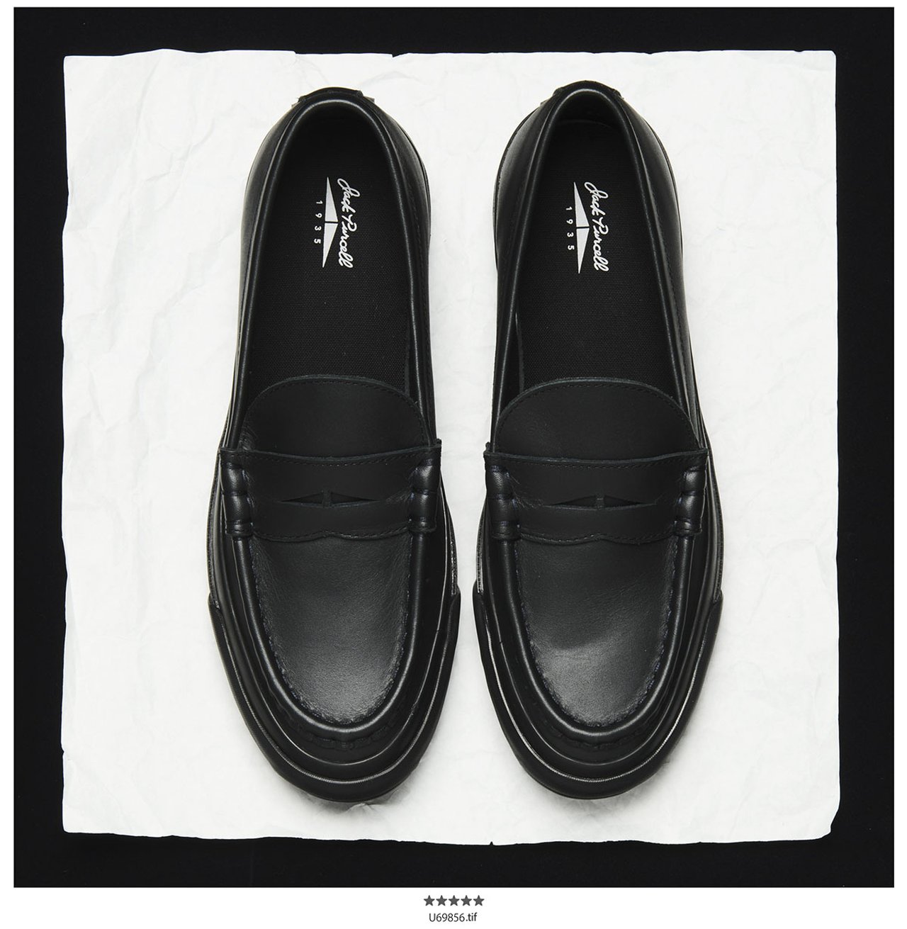 コンバース】新作ローファースニーカーは、重厚なレザーアッパーの