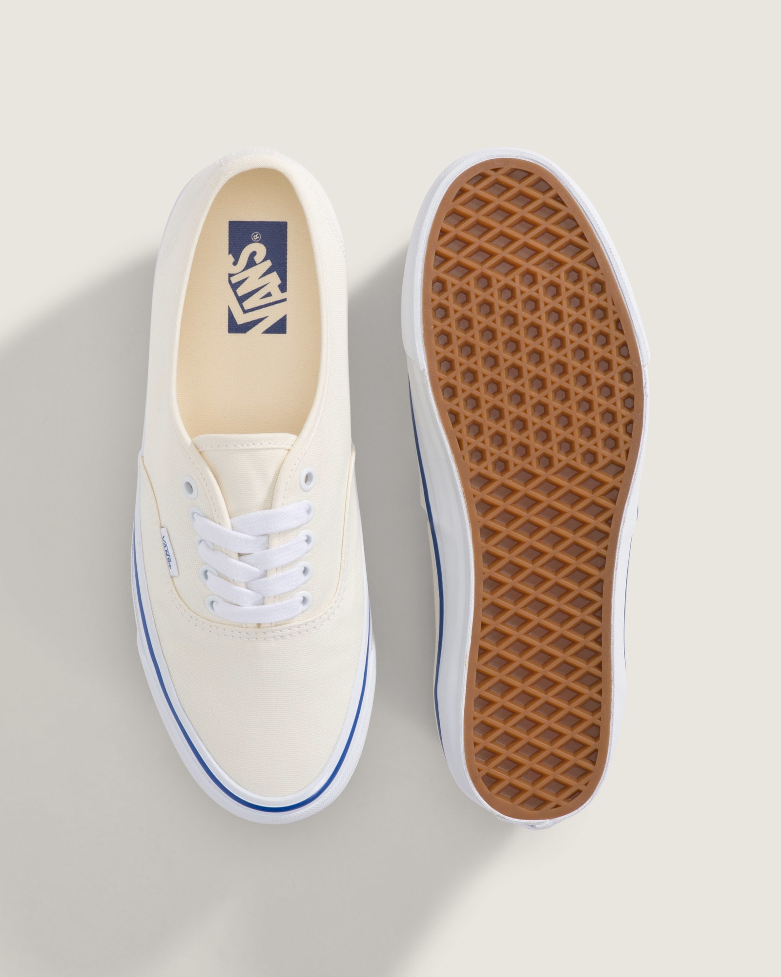 PREMIUM オーセンティック| VANS（ヴァンズ）公式ストア