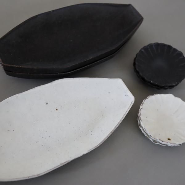 器のしごと 白井隆仁・村上直子 shiromoegi 舟 (大) | aoi door