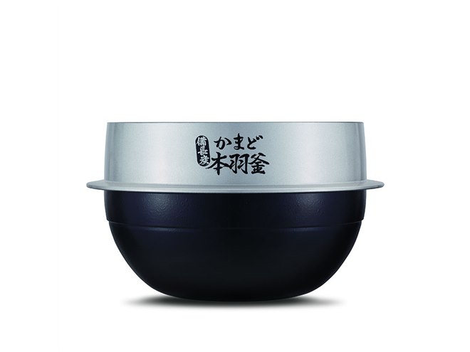 東芝、26％コンパクト化した真空圧力IHジャー炊飯器「RC-10ZWL