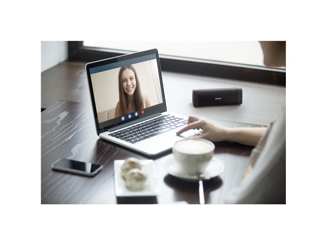 デノン、“持ち運べる大人のプレミアムサウンド”の防水Bluetooth