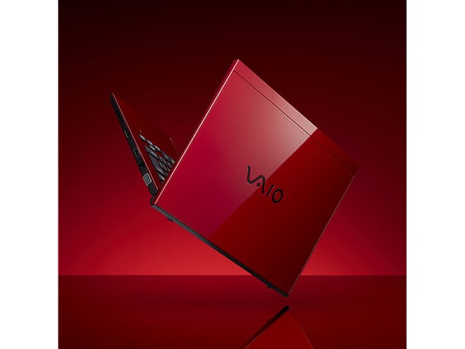 VAIO、期間限定の真っ赤なモバイルノートPC「VAIO S11 | RED EDITION