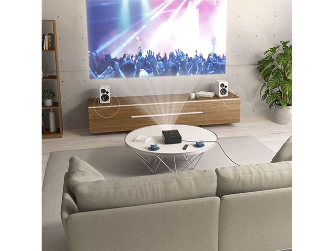 エプソン、美しいデザインの小型ホームプロジェクター「dreamio EF-100