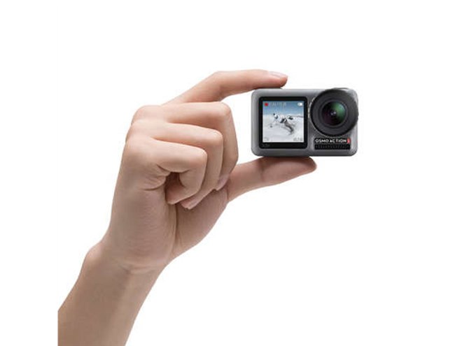DJI、デュアルスクリーン搭載アクションカメラ「OSMO ACTION」5月17日