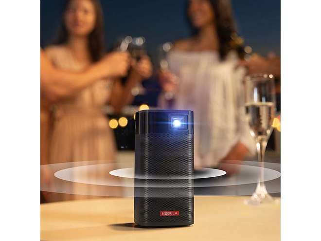 Anker、タッチパネルを採用したモバイルプロジェクター「Nebula Apollo