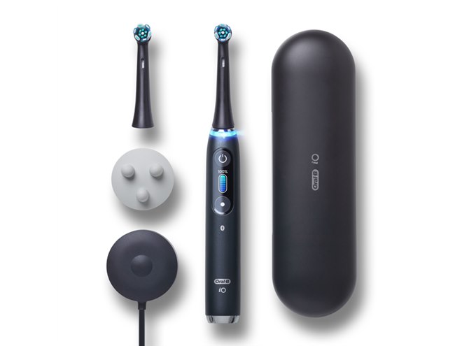 ブラウン、ブラシ1本1本を振動させて歯垢を除去する「オーラルB iO」2