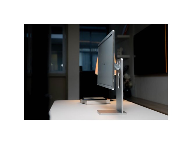 SKT、E Ink電子ペーパーを搭載した25.3型ディスプレイ「BOOX Mira Pro