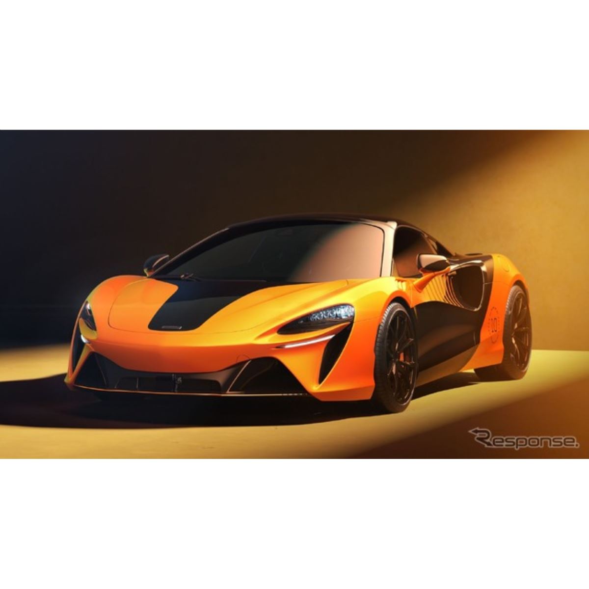 マクラーレン、『アルトゥーラ』にF1王座記念…「MCL39チャンピオン