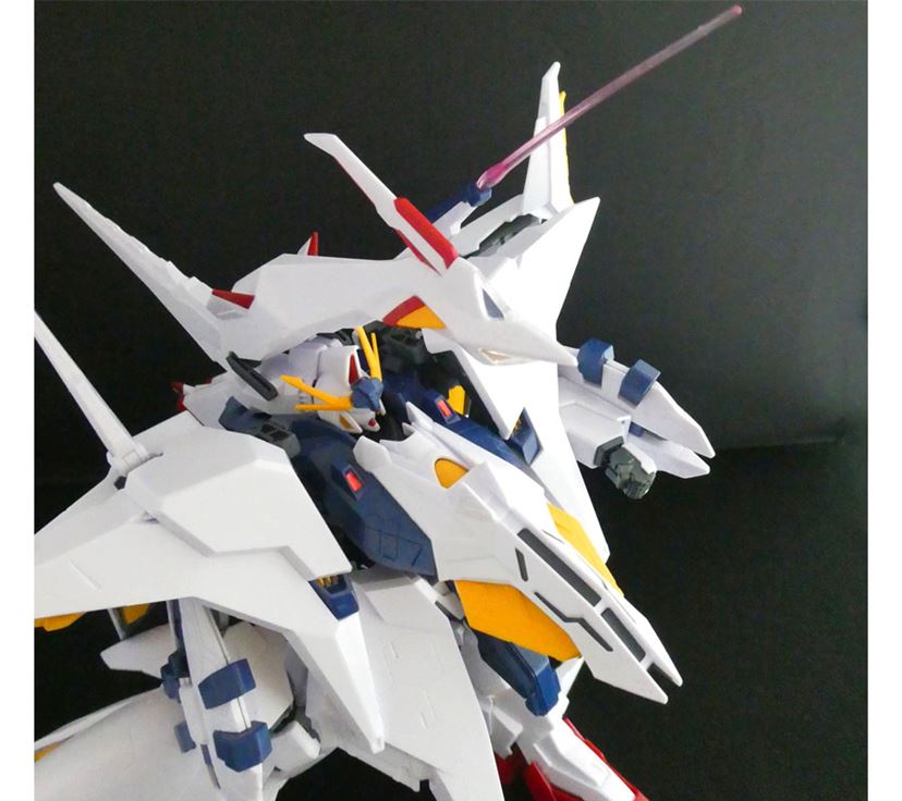 圧倒的大きさ！ 衝撃のスタイル！ ガンプラ「HG ペーネロペー」を