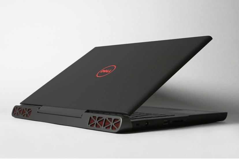 低価格”なのに3Dゲームが楽しめる！ゲーミングノートPC「Inspiron 15