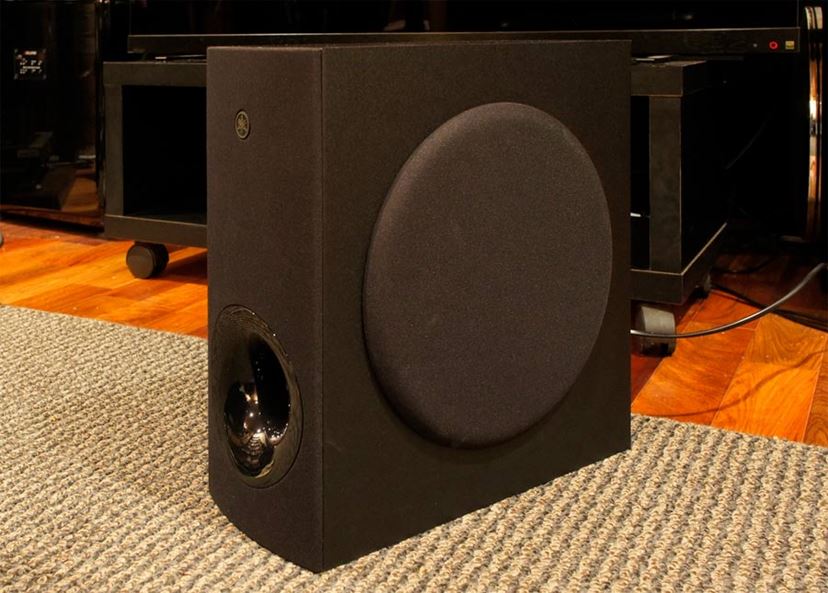 手ごろな価格でもDolby Atmosの臨場感を楽しめる！ ヤマハ「SR-B40A