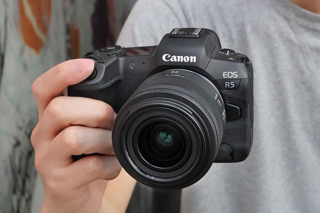 CANON RF24mm F1.8 MACRO IS STM 価格比較 - 価格.com