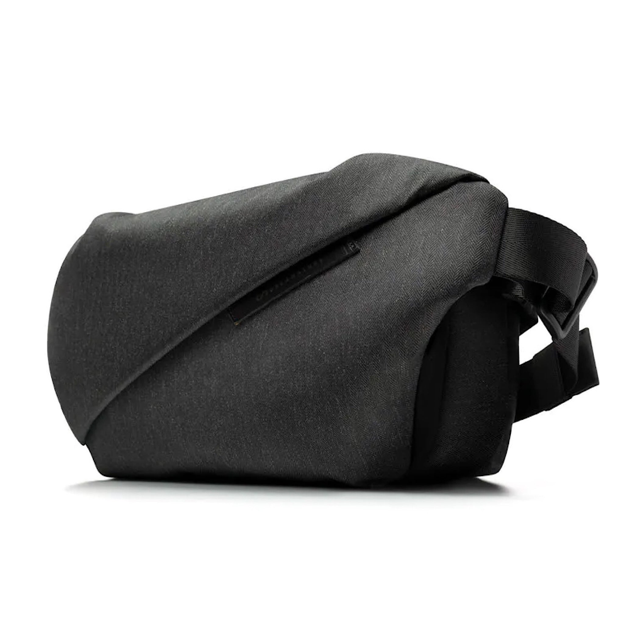 Radiant R0 Plus Sling Bag NIID ニード R0 プラス スリングバッグ 斜