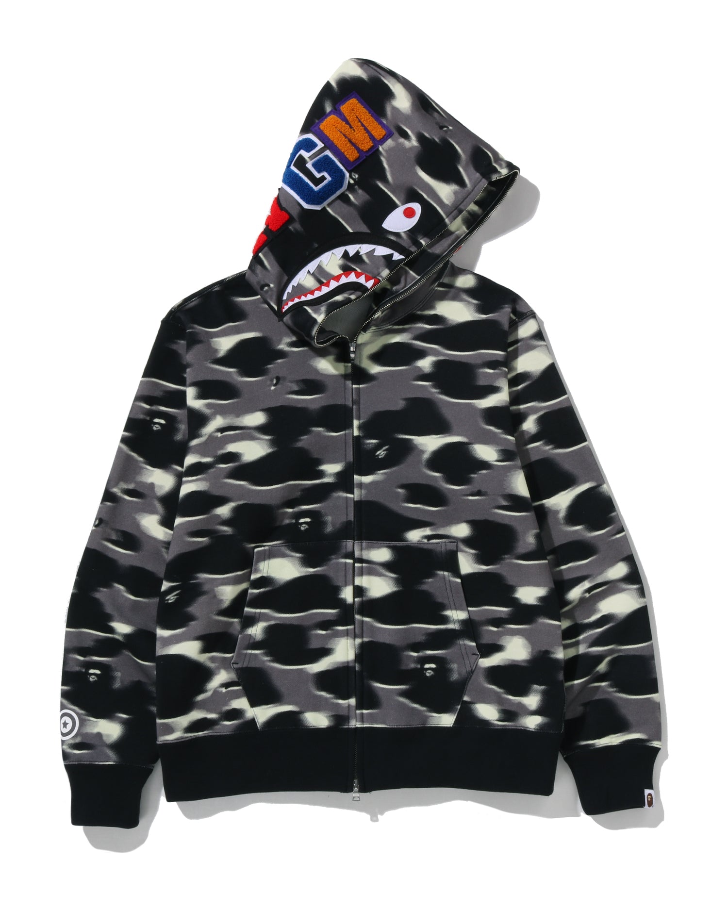 A Bathing Ape – INT.BAPE.COM