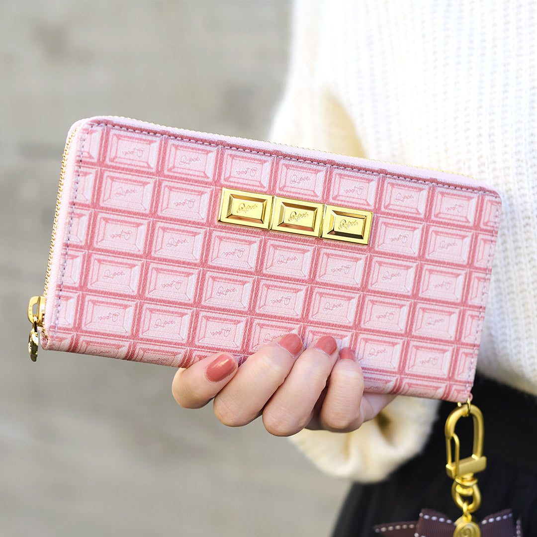 Strawberry Chocolate Zip Around Leather Long Wallet【Japan Jewelry