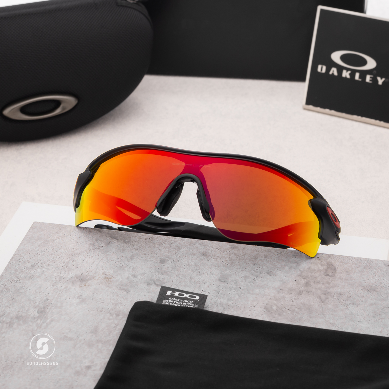 Oakley OO9206-42 RADARLOCK PATH Prizm Ruby Matte Black Ink