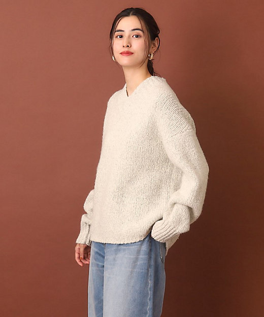 TICCA（ティッカ）Vネックニットプルオーバー