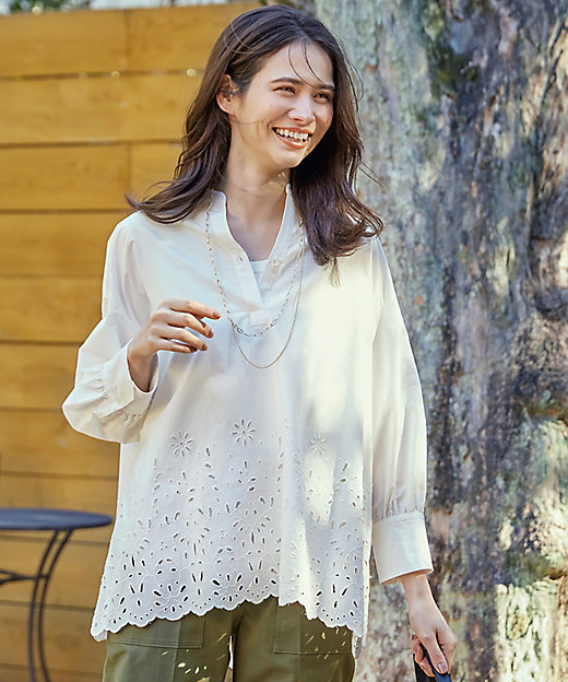 SLOW／一部店舗限定】フラワーエンブロイダリー ブラウス