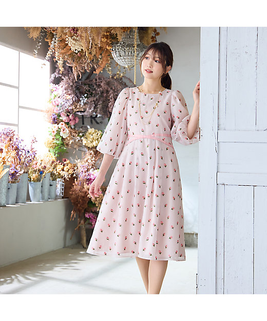 美シルエット】つぼみ刺繍ワンピース（51015501） | Rose