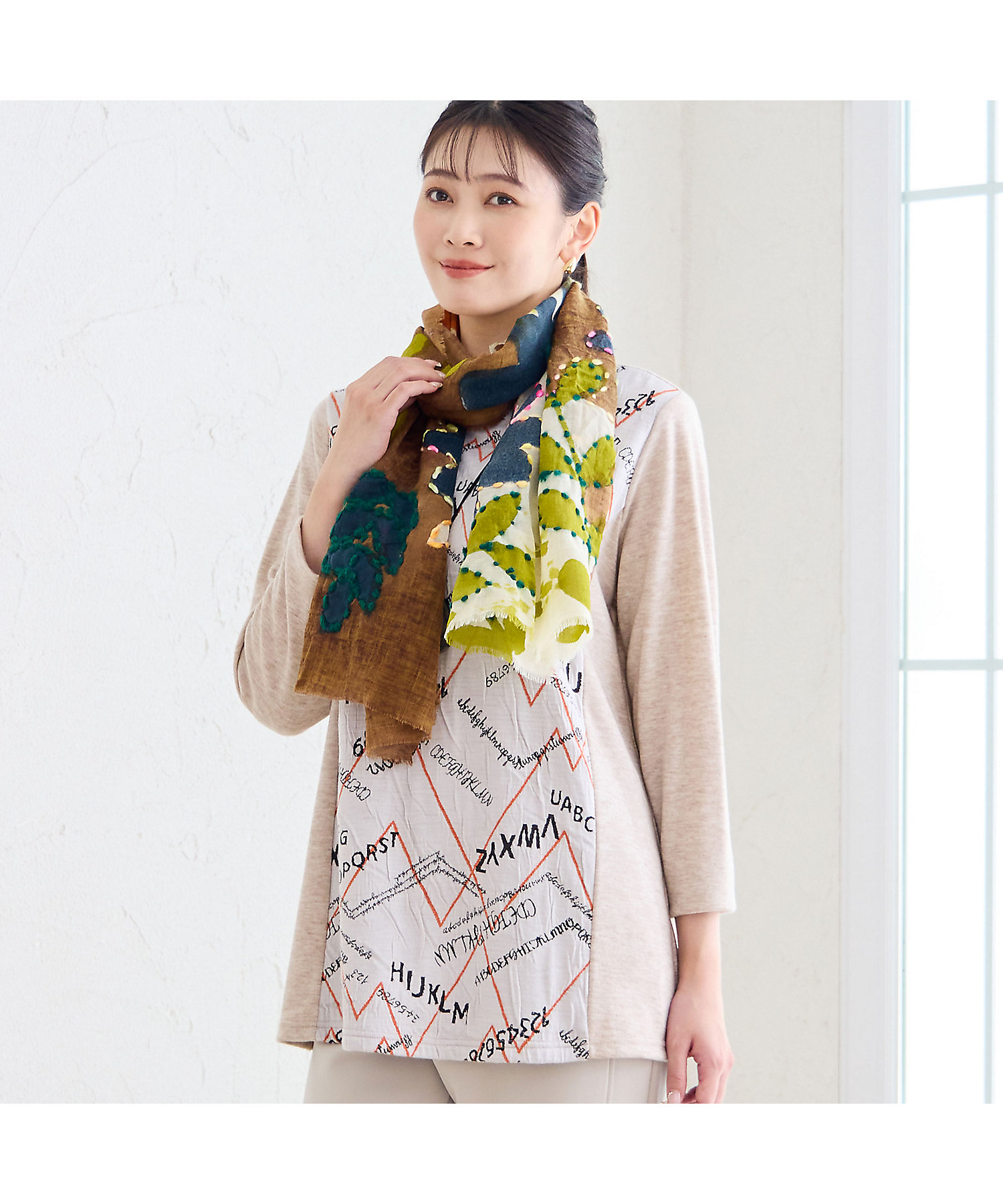 一部店舗・WEB限定アイテム】インド刺繍ストール（21165502