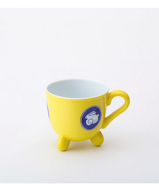 黄地うさぎ 三ツ足マグカップ | 深川製磁/フカガワセイジ | 三越伊勢丹