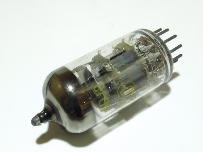 カメラのいわもと：真空管 6DJ8,7DJ8,ECC88,6922,PCC88,同等管、類似管