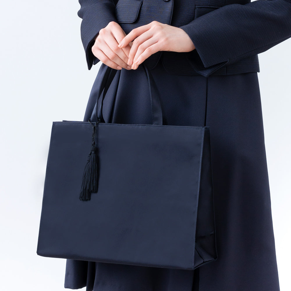お受験対応】タッセル付き濃紺サブバッグ