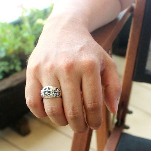 エンブレム 百合の紋章 フルール・ド・リス ユリ 紋章 シルバー925