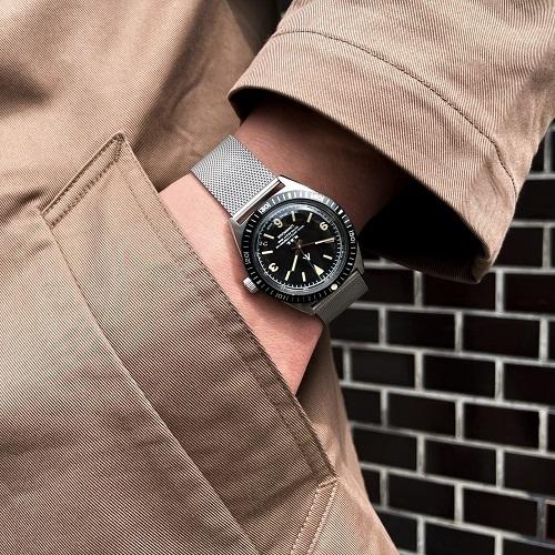 NAVAL WATCH（ナバルウォッチ） NAVAL WATCH Produced by LOWERCASE