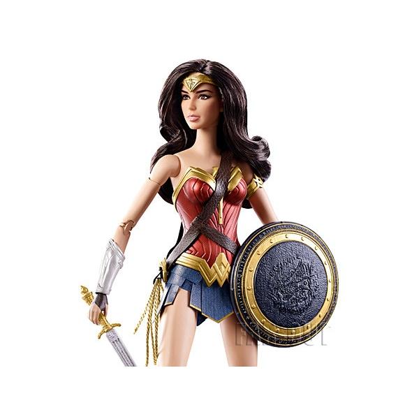 バービー ワンダーウーマン 映画「バットマン vs スーパーマン