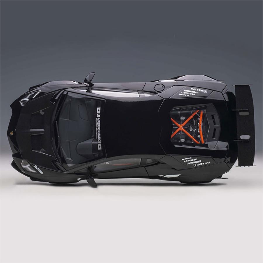 Lamborghini（ランボルギーニ） ミニカー 1/18 アヴェンタドール