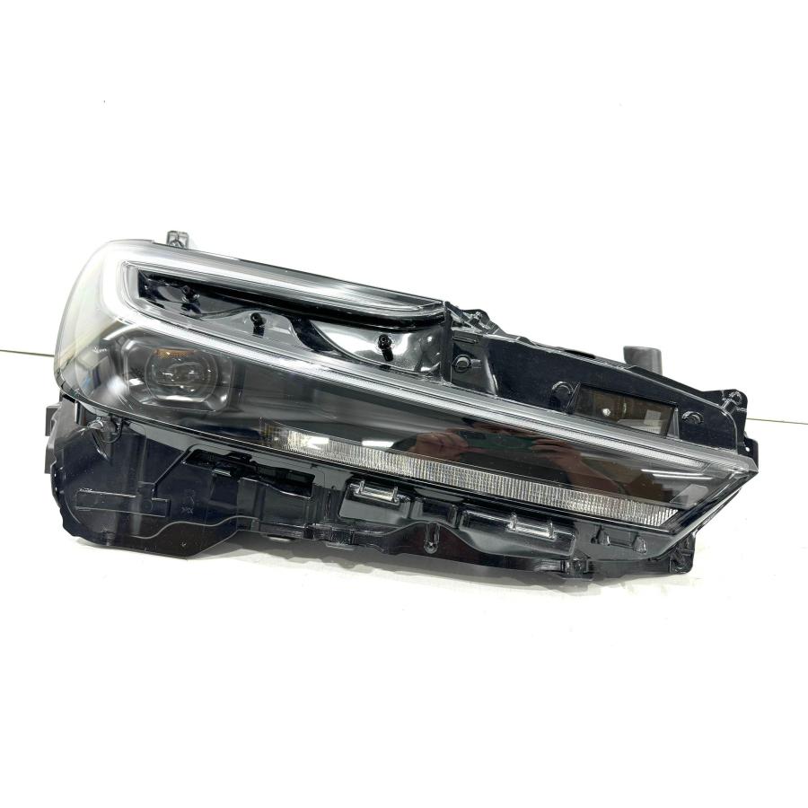 トヨタ プリウス ZVW60 Xグレード 純正 右 LED ヘッドライト KOITO47