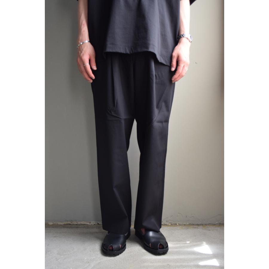 markaware（マーカウェア） DOUBLE PLEATED EASY TROUSERS ORGANIC