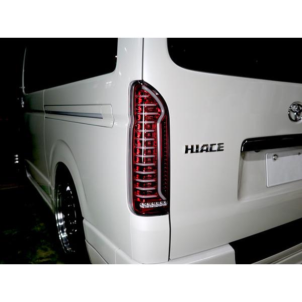 ハイエース 200系 オープニングモーション シーケンシャルウインカー