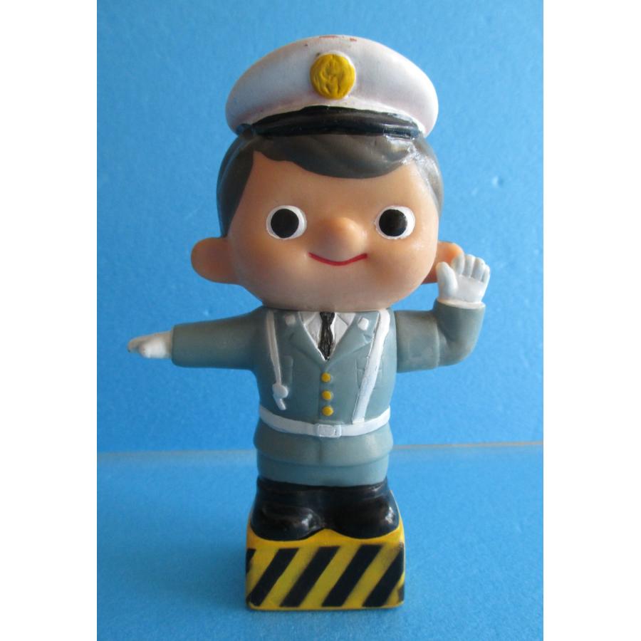 富士銀行 ぼくちゃん 警察官 ソフビ貯金箱【中古品】 : 昭和こども商店
