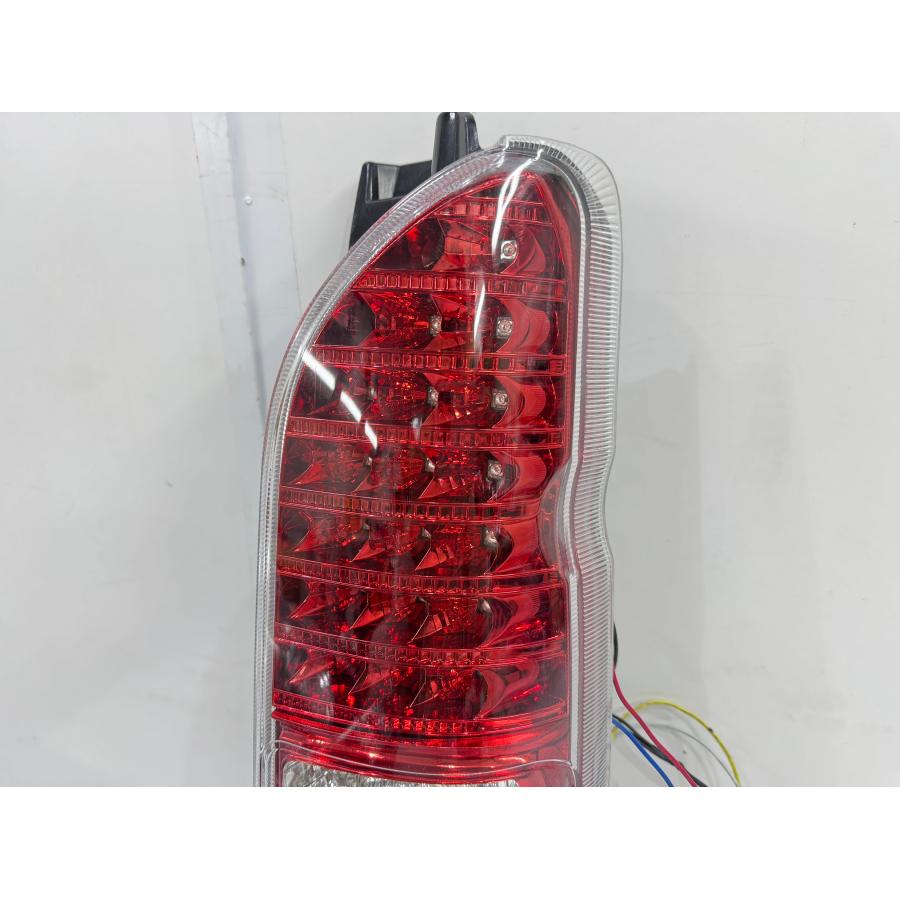 社外】200系 ハイエース テールライト左右 MX-238 (Z41-26) : Reパーツ