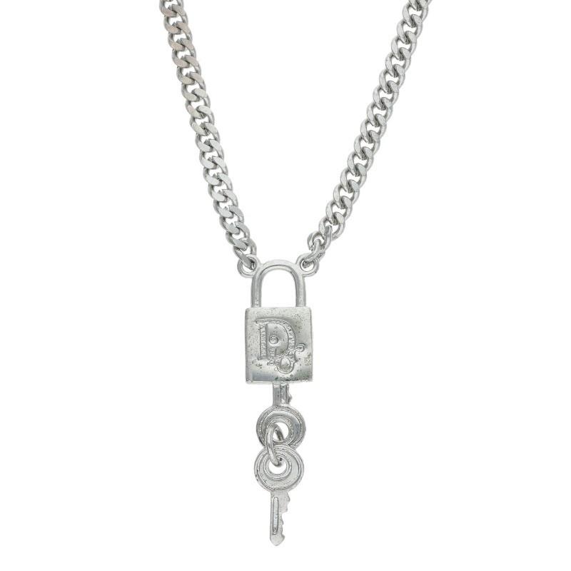 Christian Dior（クリスチャン・ディオール） 南京錠モチーフ