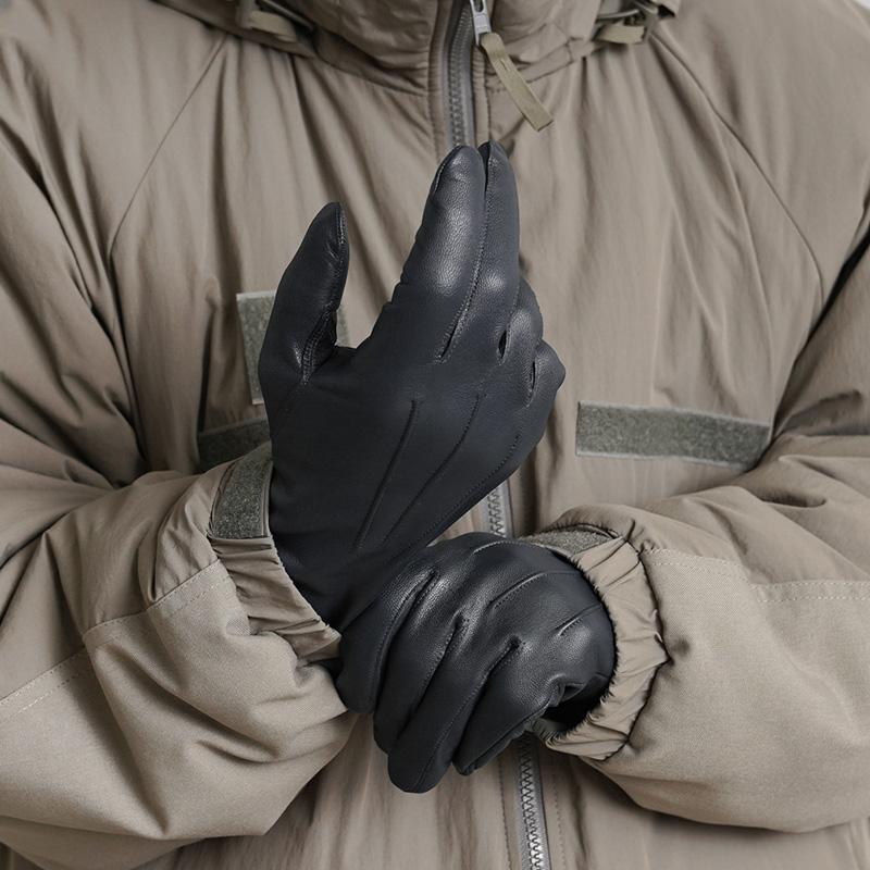 MILITARY（ミリタリー） 実物 新品 デッドストック チェコ軍 レザー