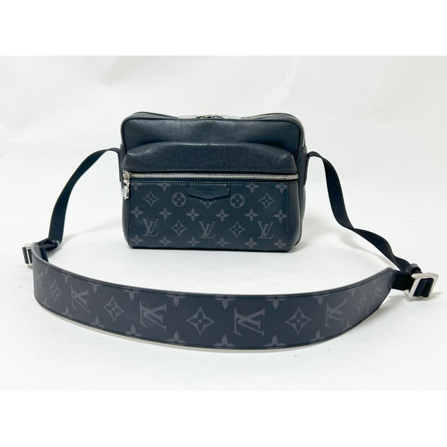 アウトドア・メッセンジャー LOUIS VUITTON ルイヴィトン タイガ