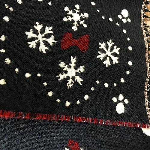 ジブリグッズ 魔女の宅急便 ボタン付きストール 雪の降る街