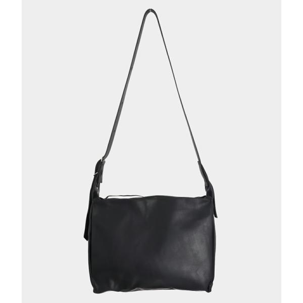 m.a+（エムエークロス） ： large rectangular shoulder bag ： BM30Z