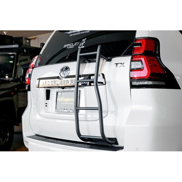 4×4エンジニアリング 4x4 リアラダー /ステンレス 艶消しブラック 150