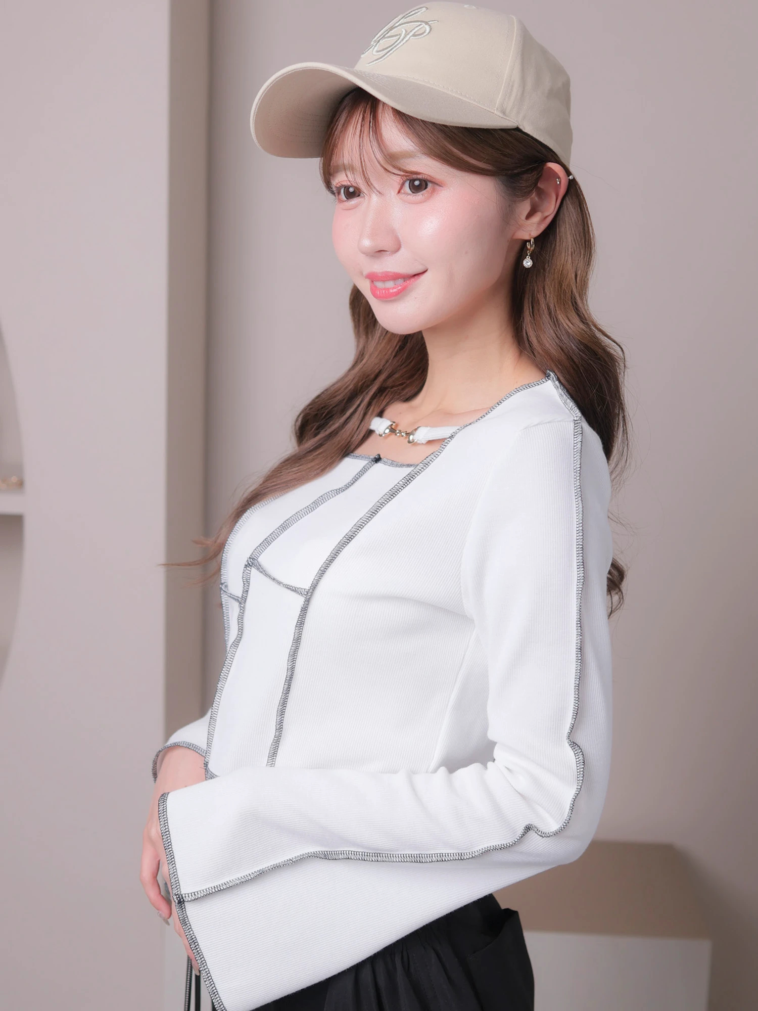 LIP SERVICE（リップサービス）｜ バイカラーロッククロップドトップス