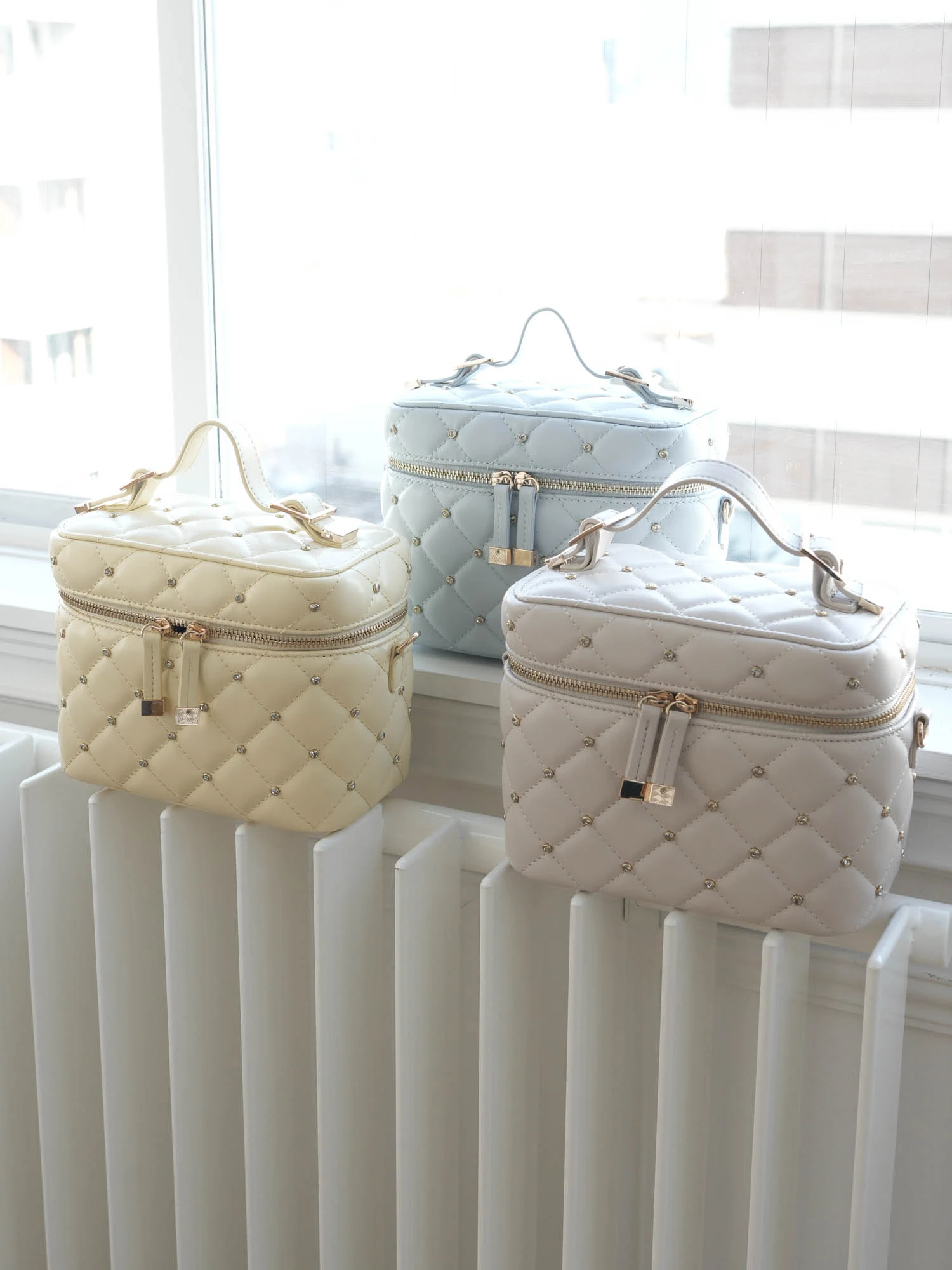 LIP SERVICE（リップサービス）｜ ジュエルバニティバッグ アイテムの