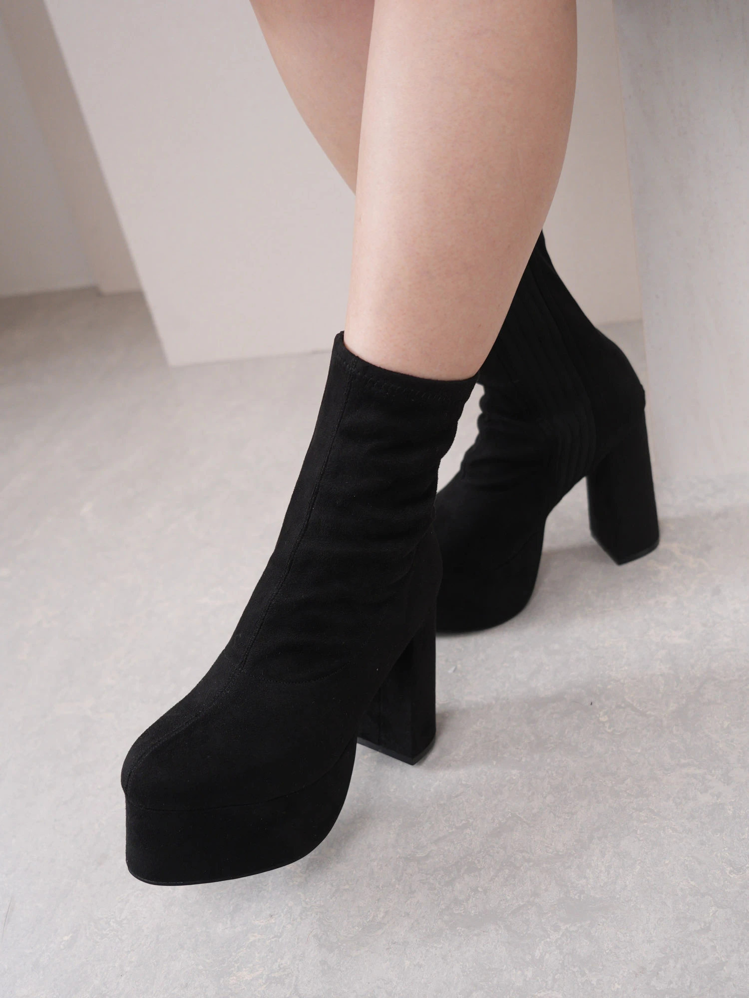 LIP SERVICE（リップサービス）｜ インナーリブボリュームショート