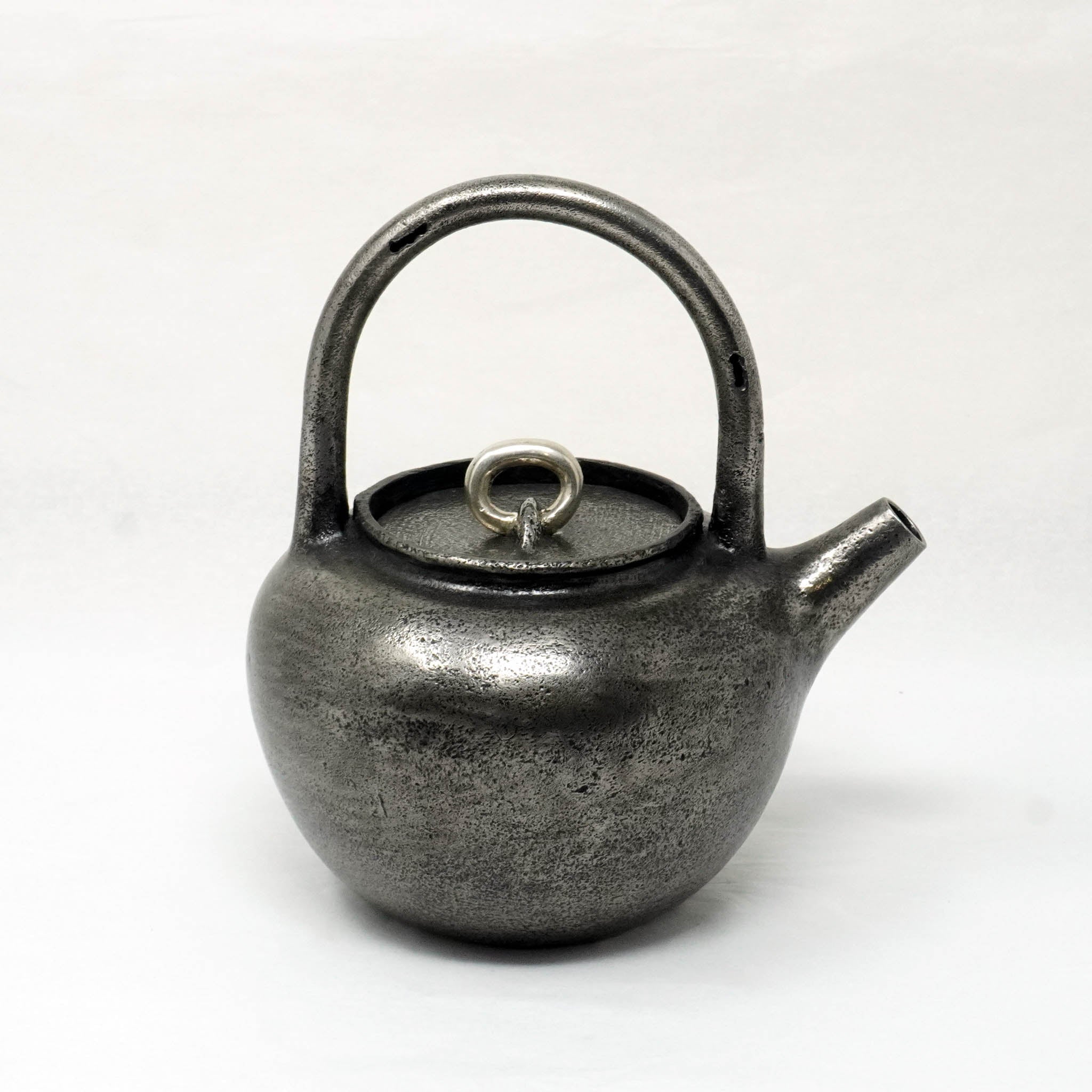 高岡銅器 鉄瓶 | 砂鉄 鉄砲口形 | 素文 | 般若鋳造所