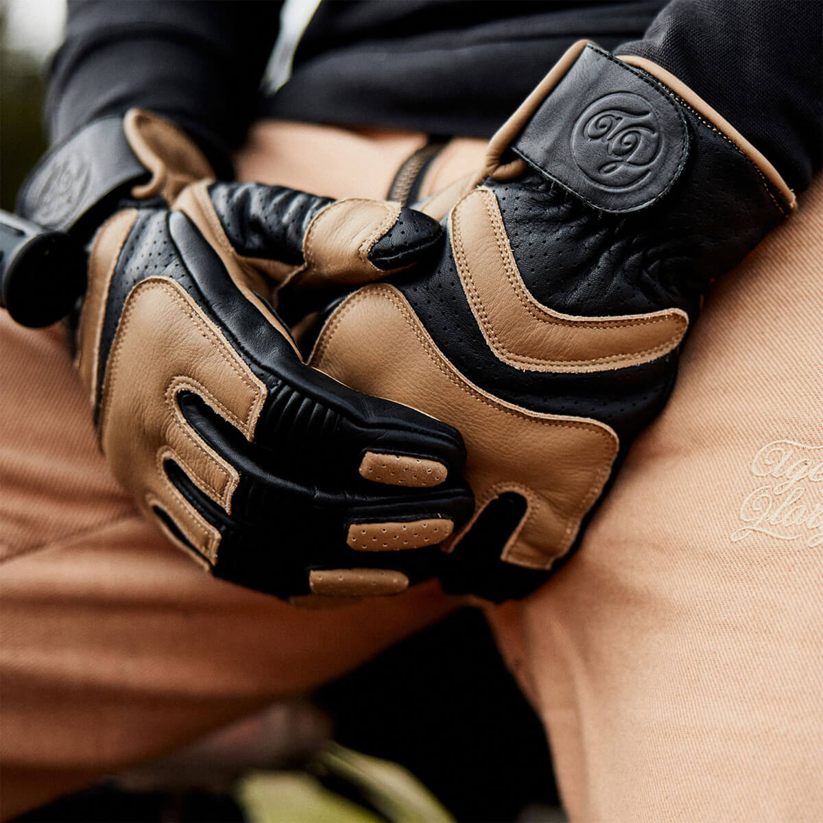 試着無料】エイジオブグローリー ヒーロー - バイク レザー グローブ