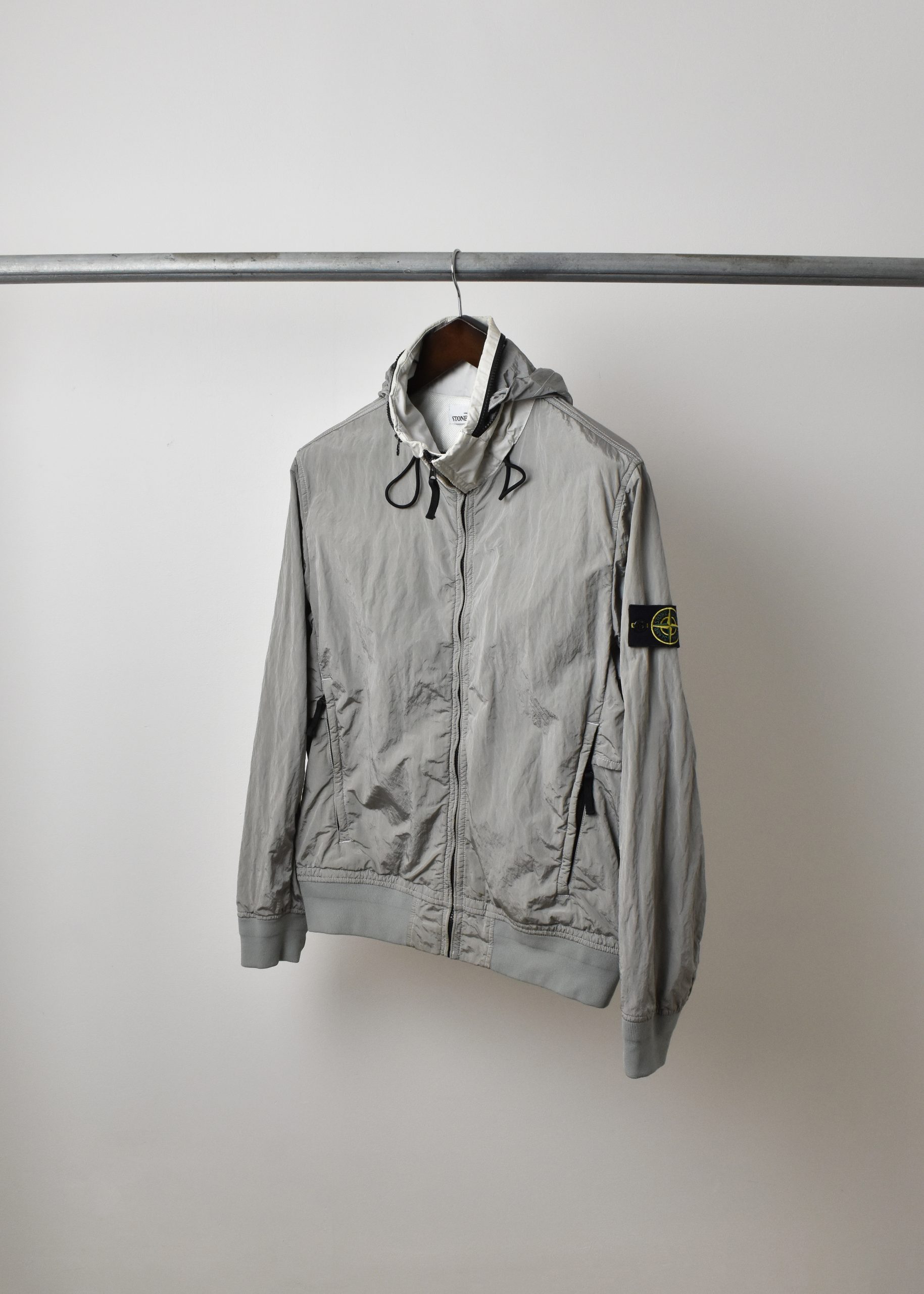 STONE ISLAND SS16 NYLON METAL TYVEK SHIELD JACKET (XL) - Jazzy Badger