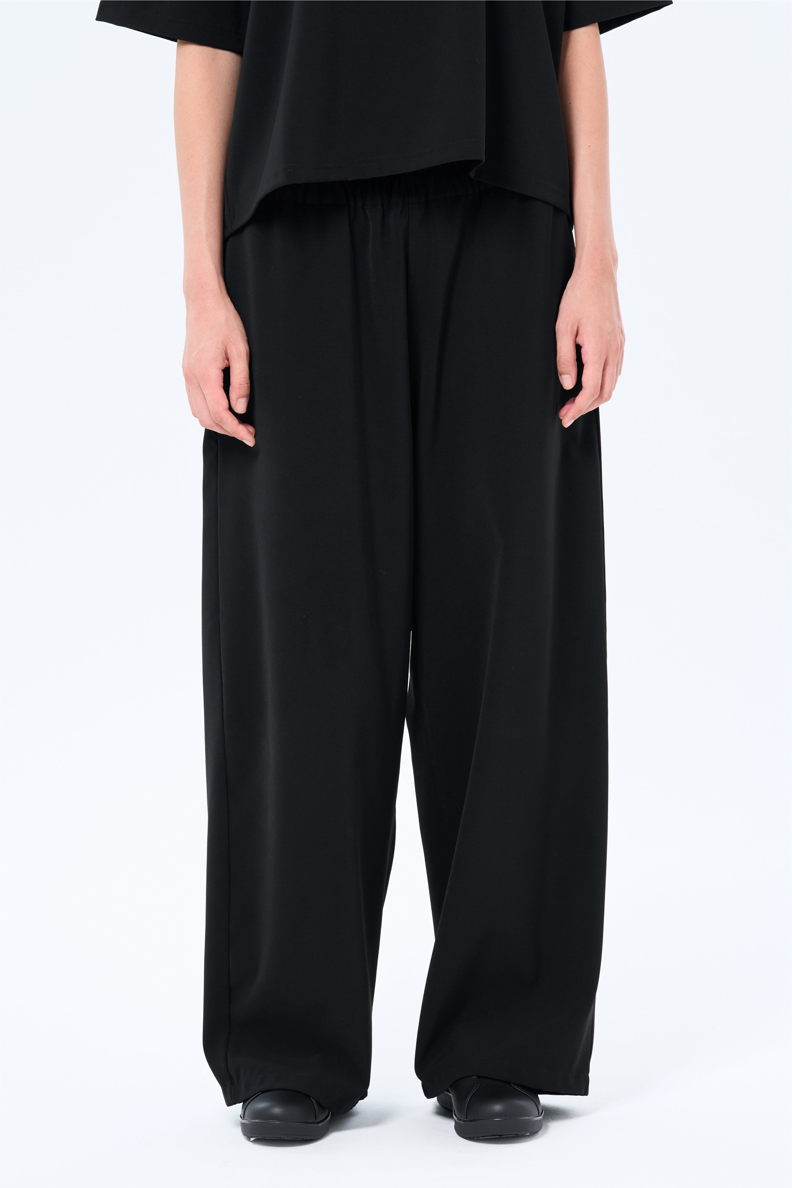 BT-01 Comfortable long slacks – jocund